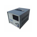 ESTABILIZADOR SERVOMOTOR IN: 140V-260V AC OUT: 220V AC +/-2% - 2KVA - DIGITAL - ENERGIT